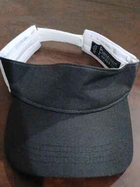 Fahrenheit Black and White Women's Visor